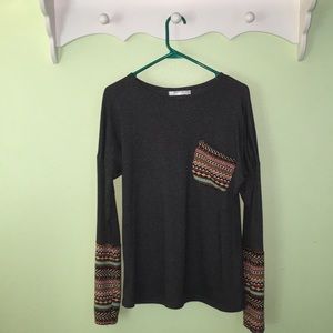 Long sleeve tee